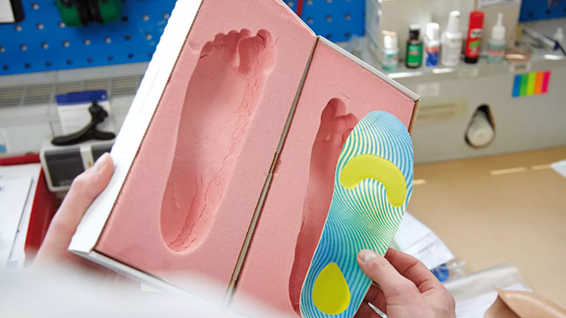 Sanitätskaufhaus Kellner - Relaunch 2025 - individuelle Einlagen - passgenaue Einlagen nach Schaumstoffvorlage